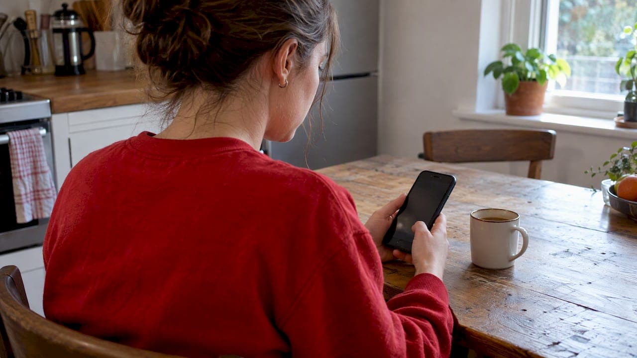 Beat Posting Anxiety: A Six Step Exposure Plan Backed by Research